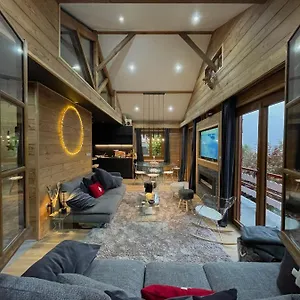  Chalet Mont Blanc