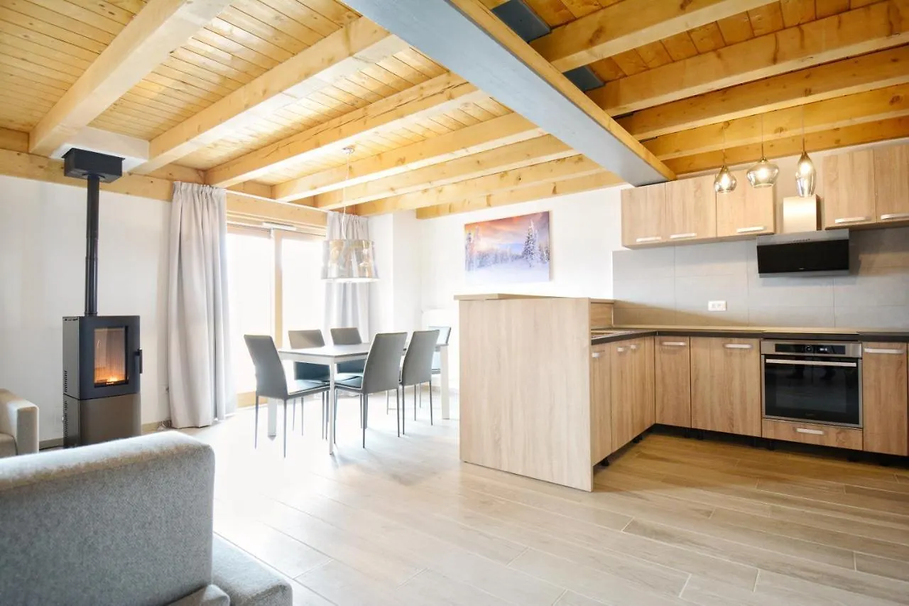 公寓 孔布卢Les Chalets Pre D'Annie公寓